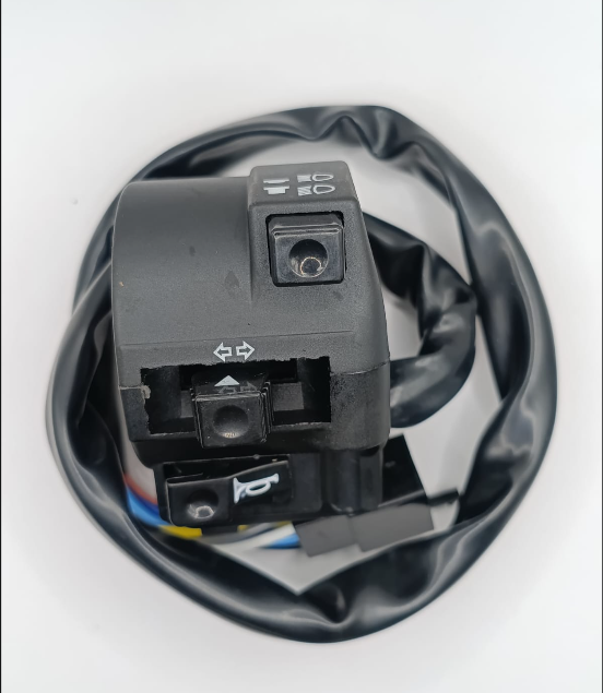 CHAVE DE LUZ LADO ESQUERDO TITAN 150 - 08/ FAN 125 -13
