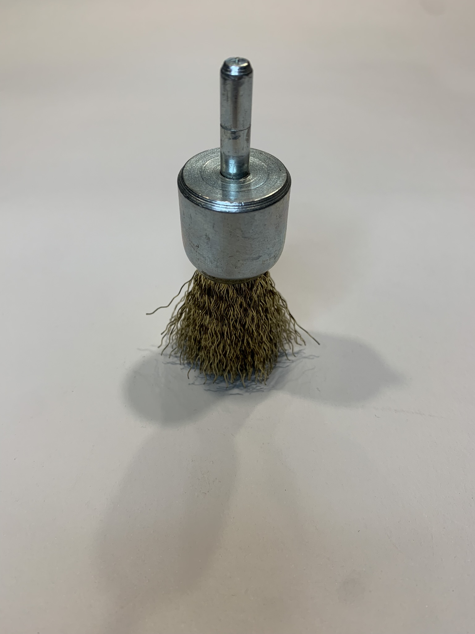 ESCOVA DE AÇO COM HASTE PARA LIMPAR CABEÇOTE PINCEL 1' (30mm)